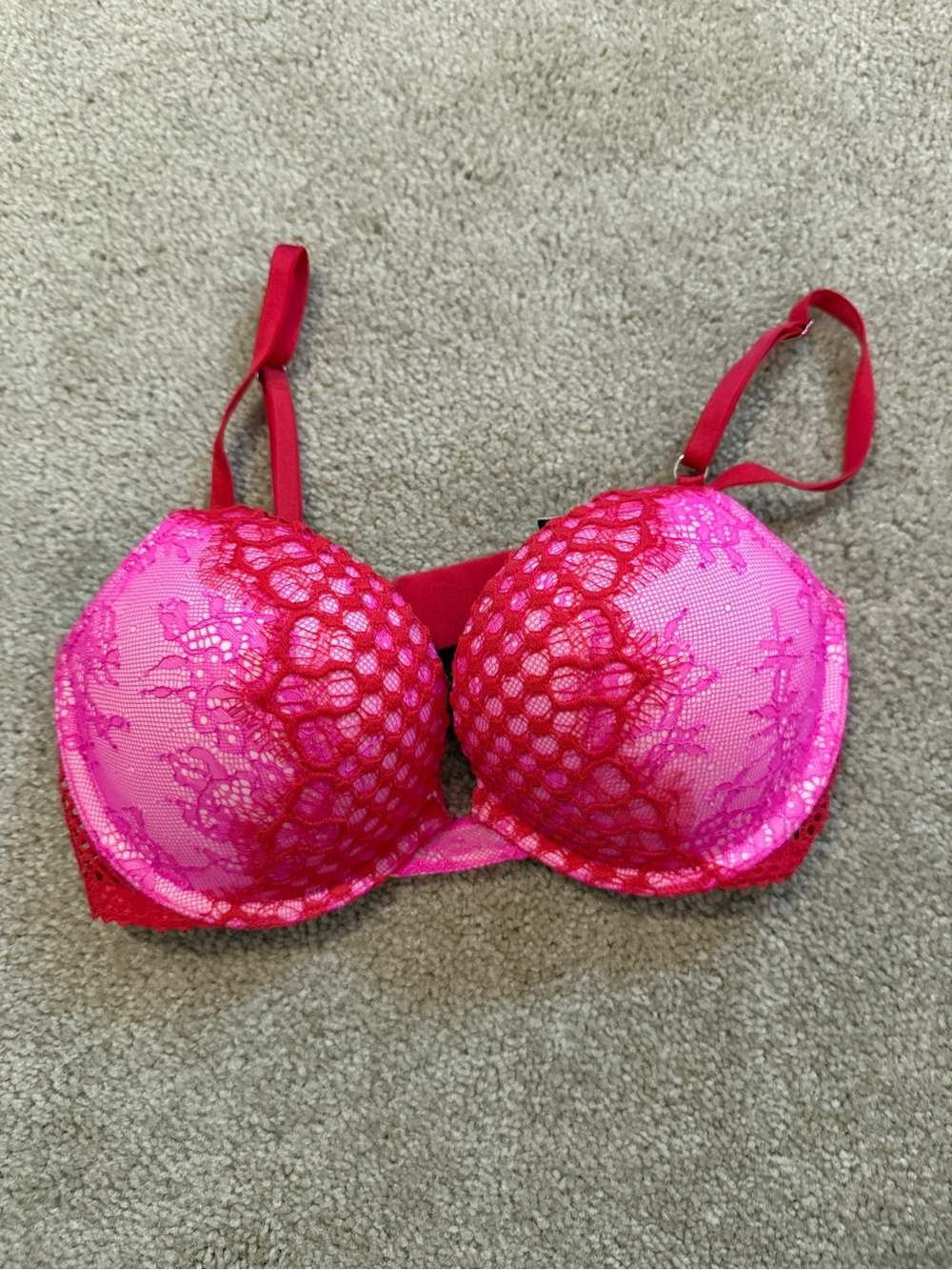 Victorias Secret Women’s Lace Bombshell Bra Hot Pink/Red 34B